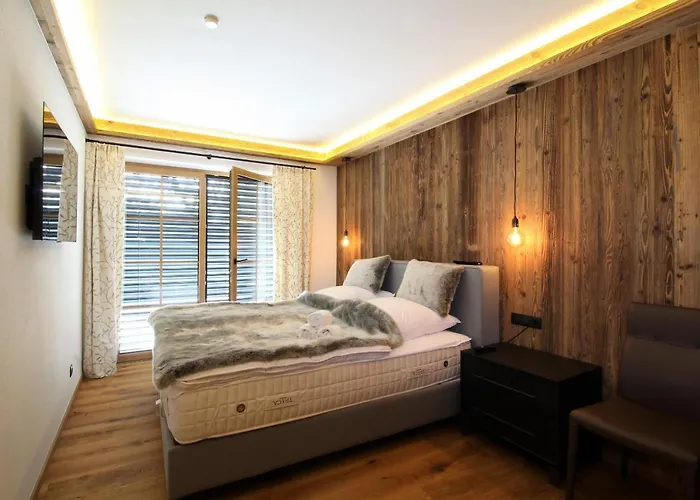 Bergliebe By Managers *